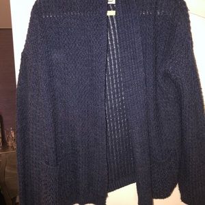 Perfect knit navy blue cardigan!
